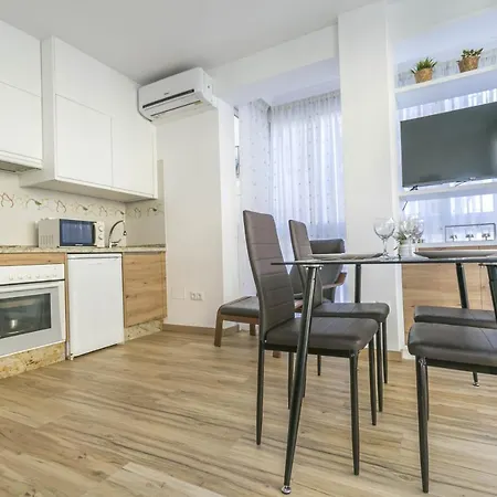 شقة Apartamento Granada نيرخا